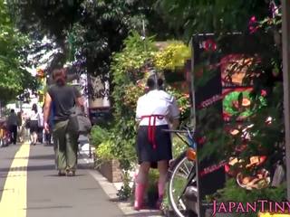 Aprótermetű japán florist pussyfucked -ban bolt: ingyenes trágár film 99