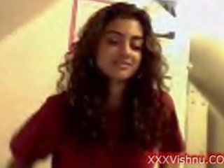 Sey tineri indian stunner pe ei camera web