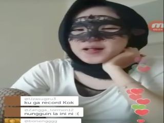 Mlive endonezya jilbab hitam