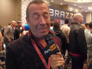 A dan s kot akira pri avn 2018