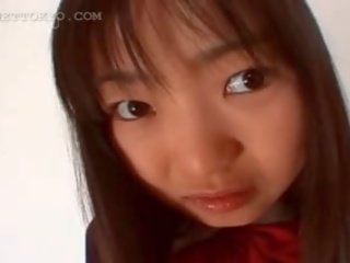 Adolescente tímida asiática diva e dela primeiro tempo com vibrador
