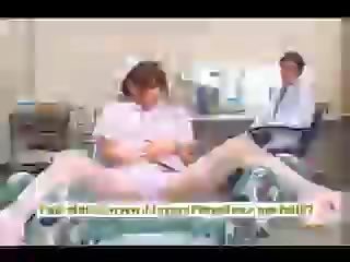 Akiho yoshizawa erótico asiática enfermera disfruta burlas la doc