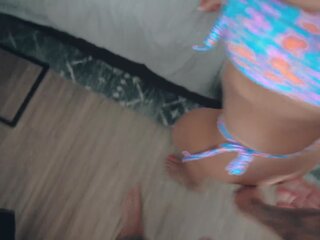 Littlebuffbabe creamiest amjagaz and blue gözler pov in bikini