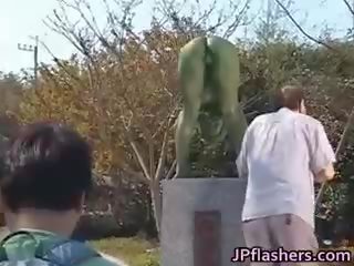 বাতিক জাপানী bronze statue moves part6