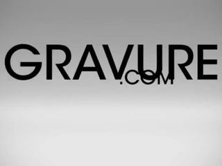 Gravure.com yui kawagoe å·è¶šã‚†ã„ trên yoga mat